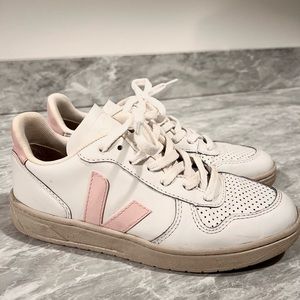 Veja V-12 leather sneakers in Pink + White